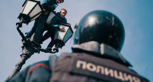 Дмитрий Песков: «Несовершеннолетним на митингах сулили деньги»